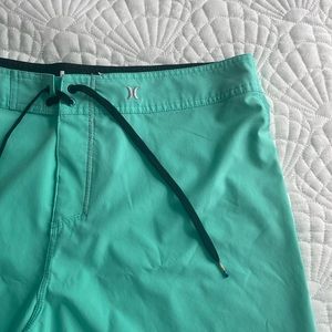 Hurley men’s swim shorts